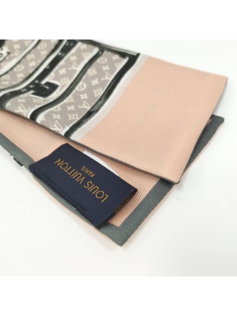 Louis Vuitton Bandeau Scarf - Picture 2 of 6